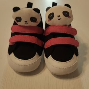 Gymboree panda shoes 12-18 month